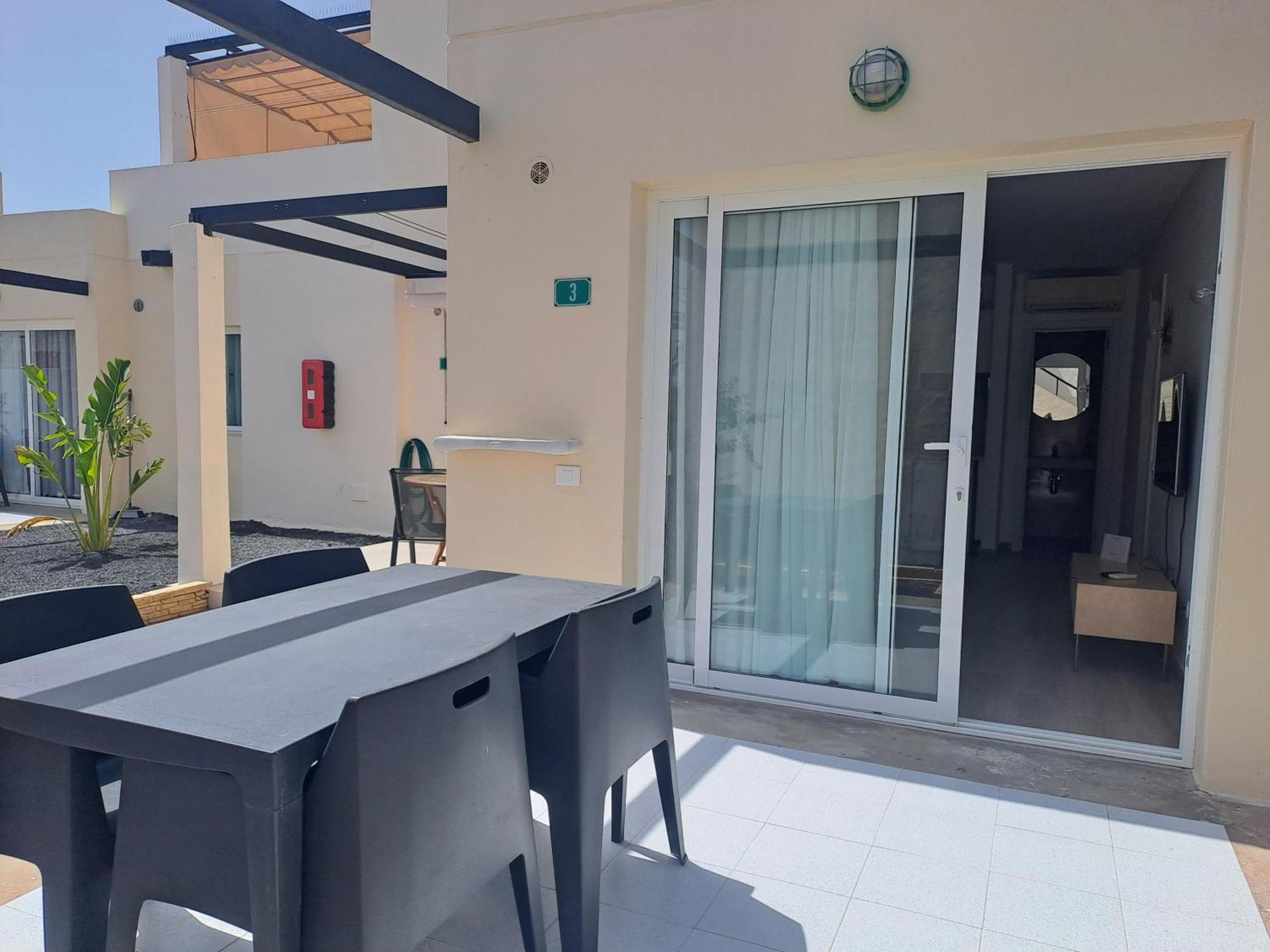 Homeforguest Apartamento Alisios 1 Con Piscina En 科拉雷侯 外观 照片